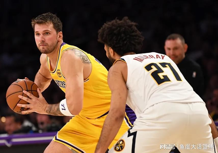 8868体育-NBA最新排名！湖人反超火箭，凯尔特人保底附加赛，快船雪上加霜